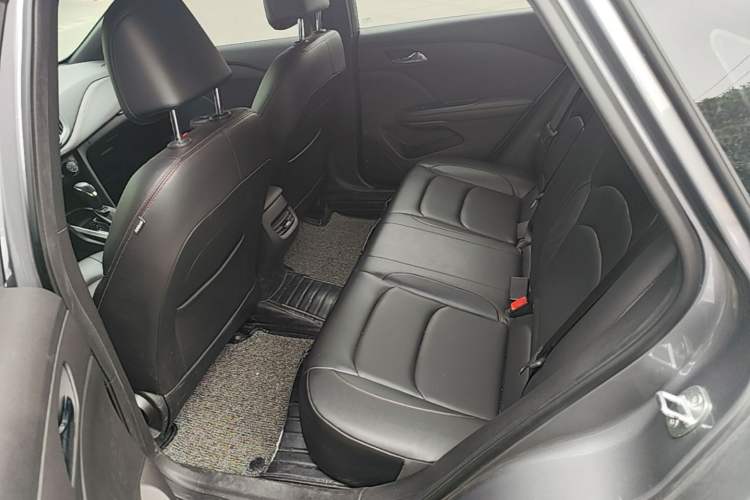 Used Chevrolet Monza 2020 Light Hybrid RS 330T Automatic Comfort Edition Left Rear Seat