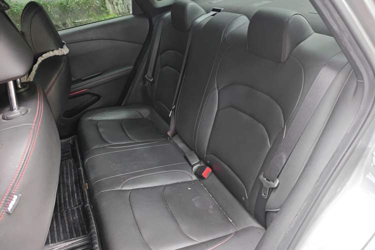 Used Chevrolet Monza 2020 Light Hybrid RS 330T Automatic Comfort Edition Left Rear Seat