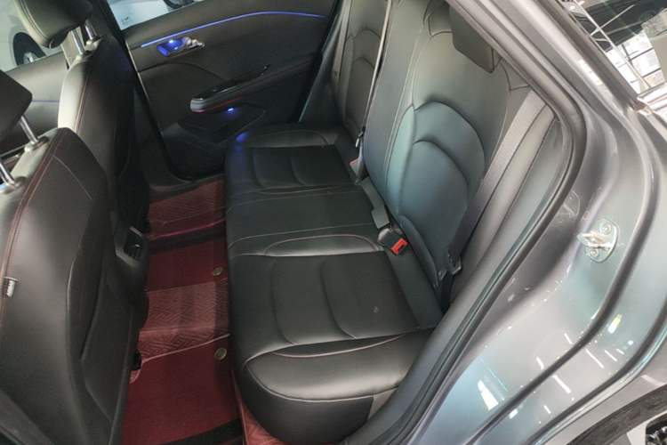 Used Chevrolet Monza 2020 Light Hybrid RS 330T Automatic Comfort Edition Left Rear Seat
