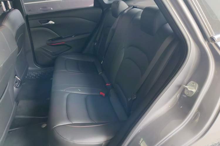Used Chevrolet Monza 2020 Light Hybrid RS 330T Automatic Comfort Edition Left Rear Seat