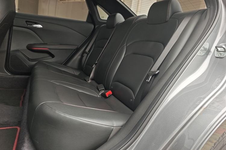 Used Chevrolet Monza 2020 Light Hybrid RS 330T Automatic Comfort Edition Left Rear Seat