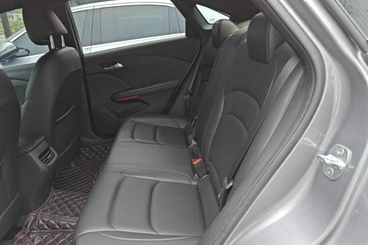Used Chevrolet Monza 2020 Light Hybrid RS 330T Automatic Comfort Edition Left Rear Seat