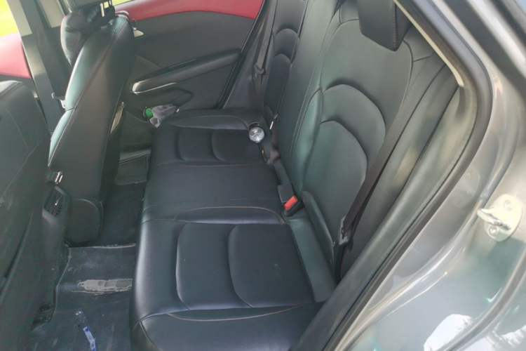 Used Chevrolet Monza 2020 Light Hybrid Redline 320T Dual-Clutch Thrilling Edition Left Rear Seat