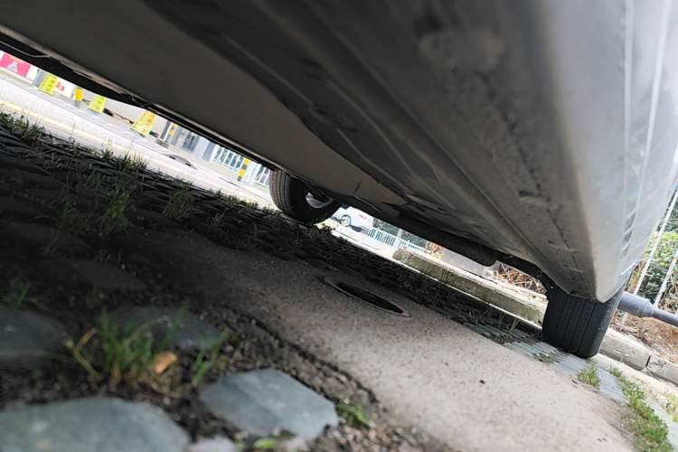 Used Chevrolet Monza 2020 Light Hybrid RS 330T Automatic Comfort Edition Left Side Sill