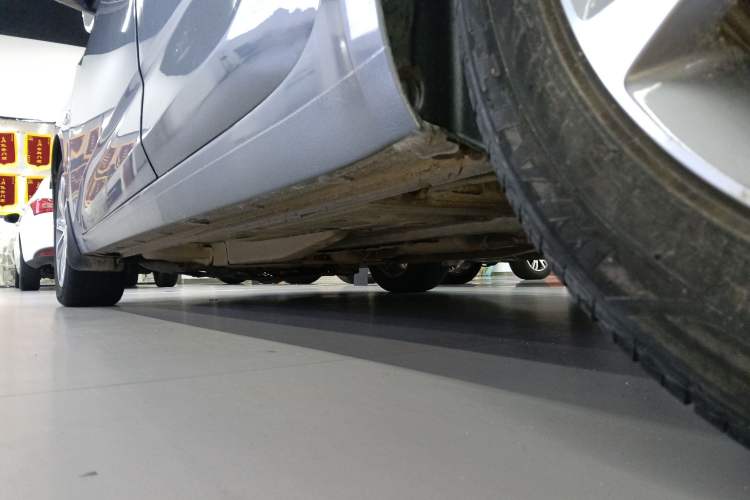 Used Chevrolet Monza 2020 320 Automatic Enjoyment Edition Left Side Sill