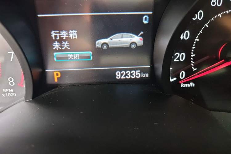 Used Chevrolet Monza 2020 320 Automatic Enjoyment Edition Odometer Close Up