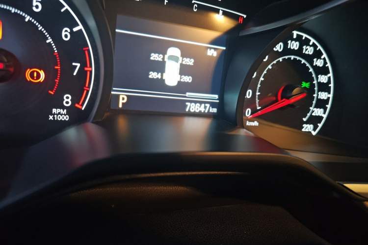 Used Chevrolet Monza 2020 320 Automatic Enjoyment Edition Odometer Close Up