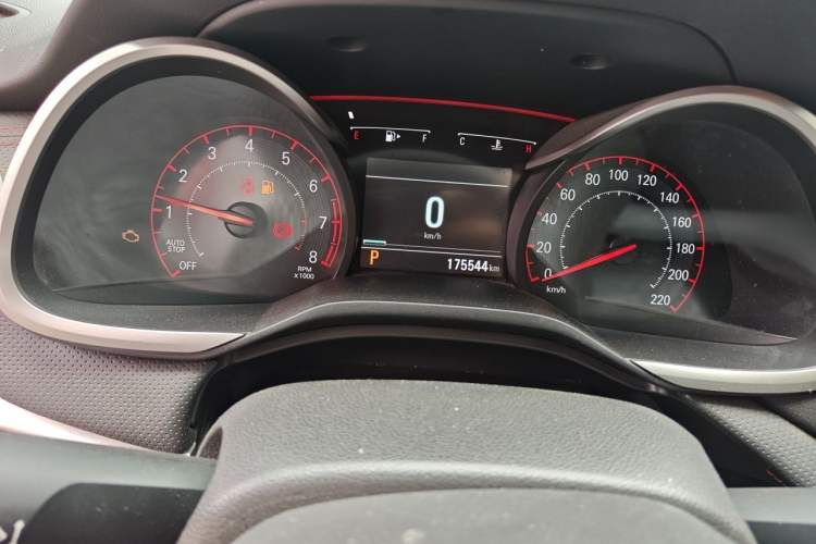 Used Chevrolet Monza 2020 Light Hybrid RS 330T Automatic Comfort Edition Odometer Close Up