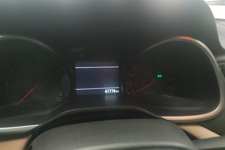 Used Chevrolet Monza 2020 320 Automatic Enjoyment Edition Odometer Close Up