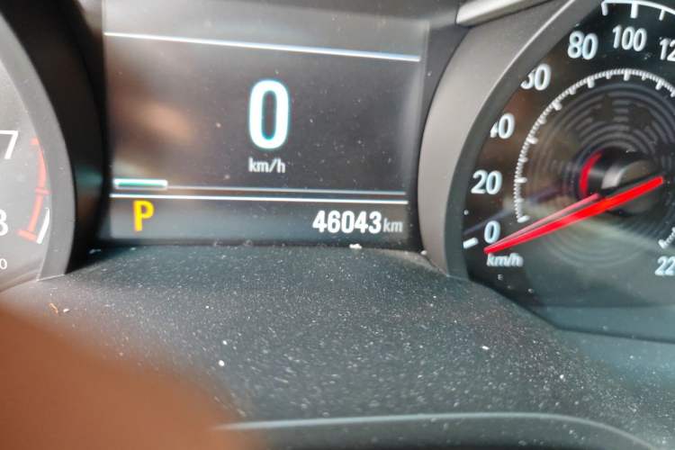 Used Chevrolet Monza 2020 320 Automatic Enjoyment Edition Odometer Close Up