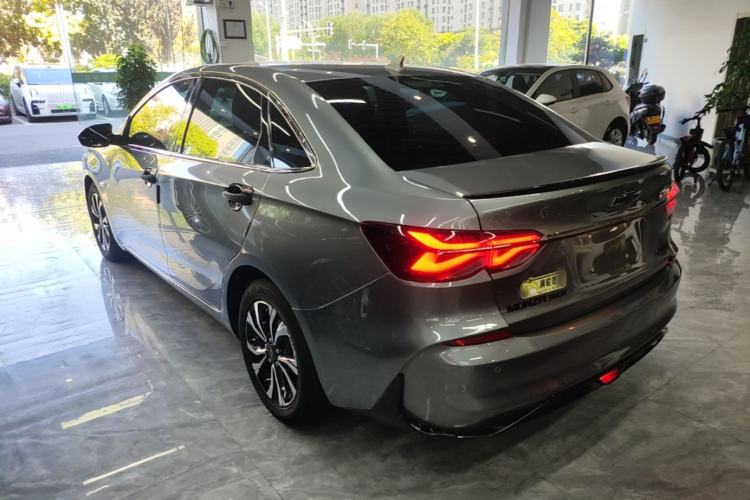 Used Chevrolet Monza 2020 Light Hybrid RS 330T Automatic Comfort Edition Rear Left 45 Deg