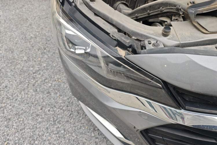 Used Chevrolet Monza 2020 320 Automatic Enjoyment Edition Right Front Headlight