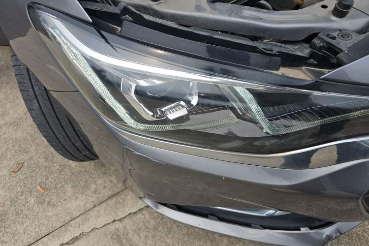 Used Chevrolet Monza 2020 320 Automatic Enjoyment Edition Right Front Headlight