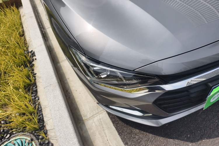 Used Chevrolet Monza 2020 320 Automatic Enjoyment Edition Right Front Headlight
