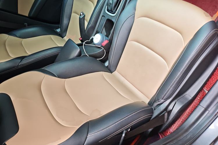 Used Chevrolet Monza 2020 320 Automatic Enjoyment Edition Right Front Seat