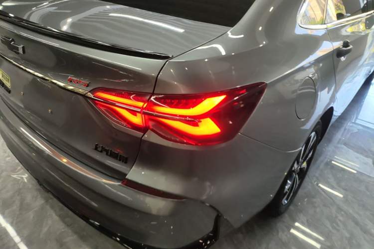 Used Chevrolet Monza 2020 Light Hybrid RS 330T Automatic Comfort Edition Right Rear Taillight