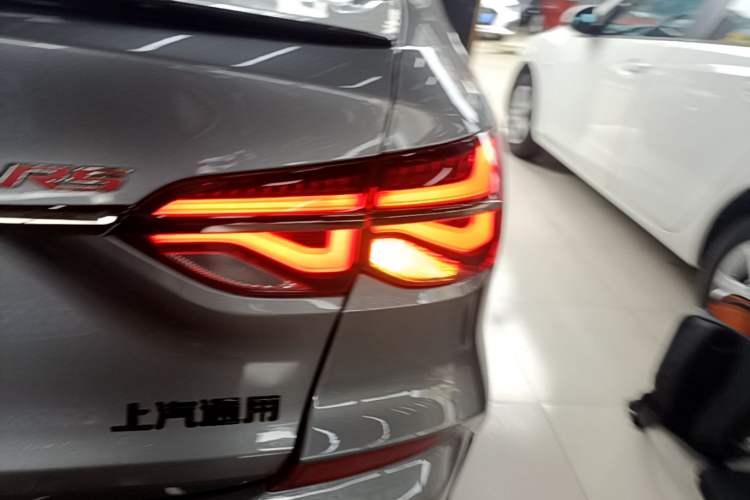 Used Chevrolet Monza 2020 Light Hybrid RS 330T Automatic Comfort Edition Right Rear Taillight