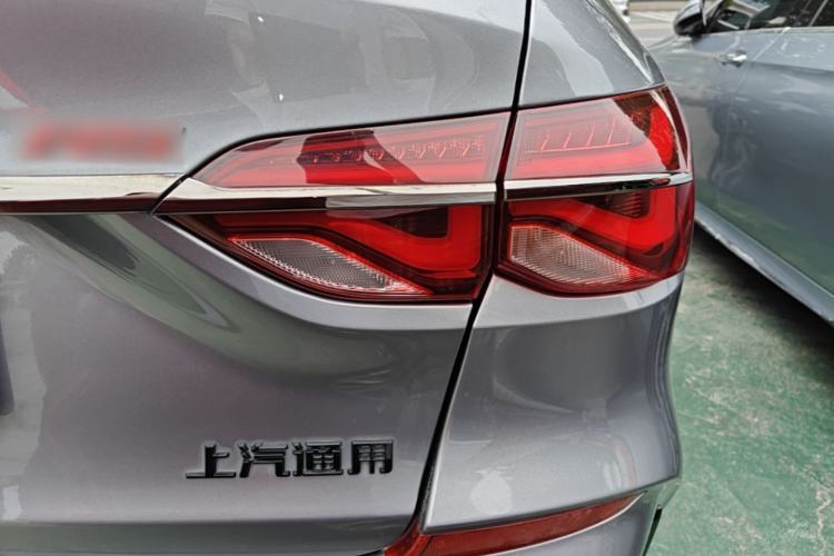 Used Chevrolet Monza 2020 Light Hybrid RS 330T Automatic Comfort Edition Right Rear Taillight