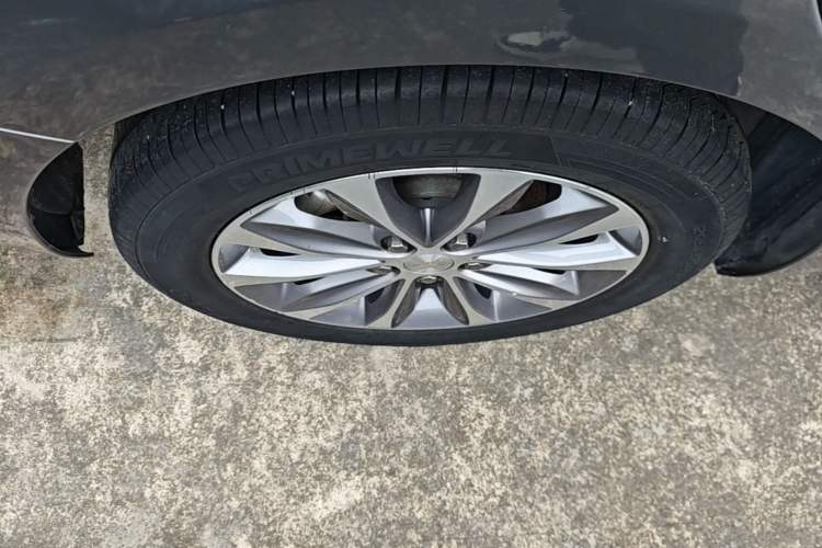 Used Chevrolet Monza 2020 320 Automatic Enjoyment Edition Right Rear Wheel Hub