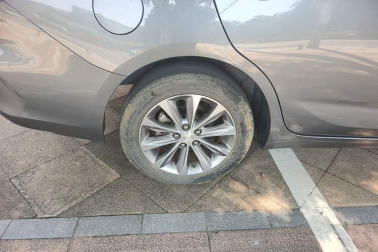 Used Chevrolet Monza 2020 320 Automatic Enjoyment Edition Right Rear Wheel Hub