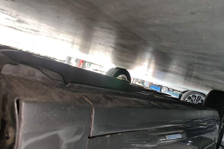 Used Chevrolet Monza 2020 Light Hybrid RS 330T Automatic Comfort Edition Right Side Sill