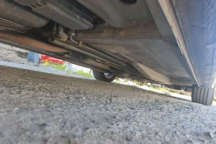 Used Chevrolet Monza 2020 320 Automatic Enjoyment Edition Right Side Sill