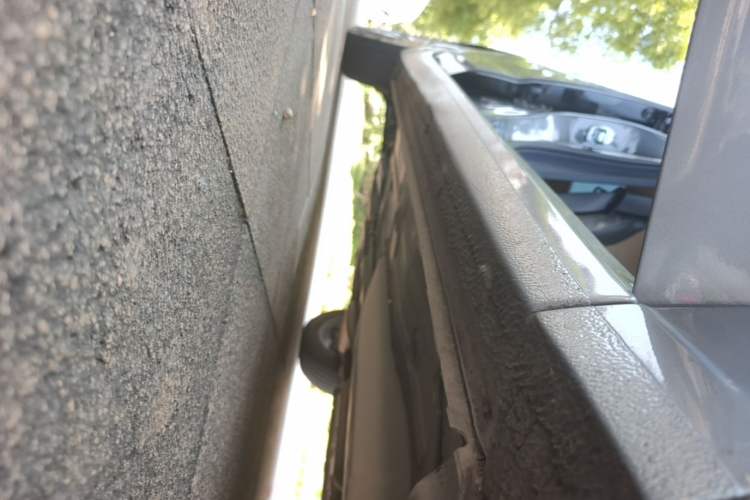 Used Chevrolet Monza 2020 320 Automatic Enjoyment Edition Right Side Sill