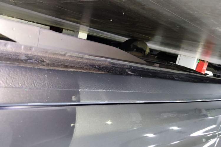 Used Chevrolet Monza 2020 Light Hybrid RS 330T Automatic Comfort Edition Right Side Sill