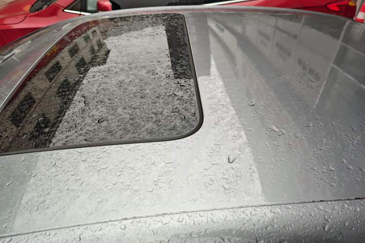 Used Chevrolet Monza 2020 320 Automatic Enjoyment Edition Roof