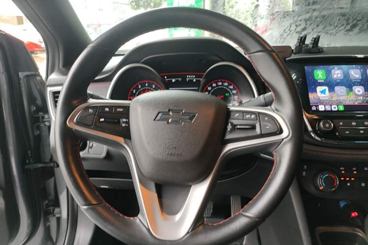 Used Chevrolet Monza 2020 Light Hybrid RS 330T Automatic Comfort Edition Steering Wheel