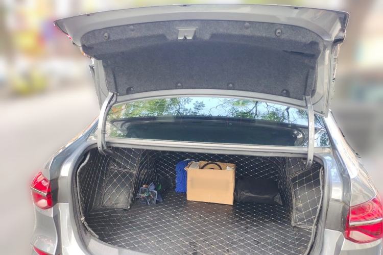 Used Chevrolet Monza 2020 Light Hybrid RS 330T Automatic Comfort Edition Trunk