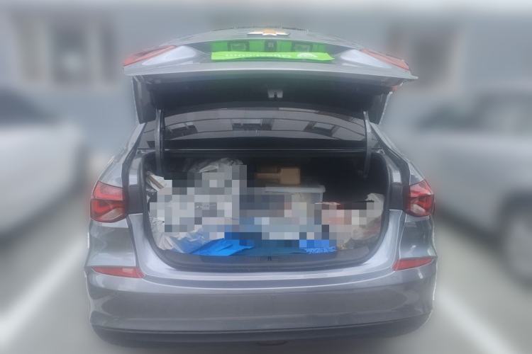 Used Chevrolet Monza 2020 320 Automatic Enjoyment Edition Trunk