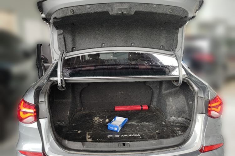 Used Chevrolet Monza 2020 320 Automatic Enjoyment Edition Trunk