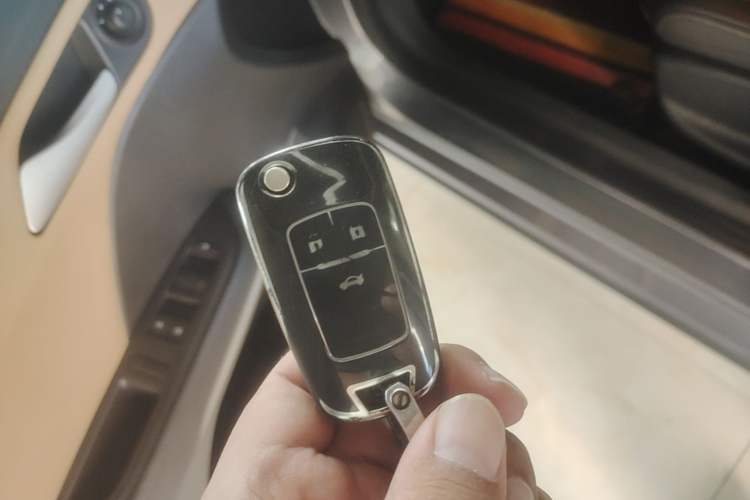 Used Chevrolet Monza 2020 320 Automatic Enjoyment Edition Vehicle Key