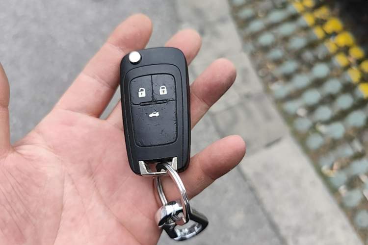 Used Chevrolet Monza 2020 Light Hybrid RS 330T Automatic Comfort Edition Vehicle Key