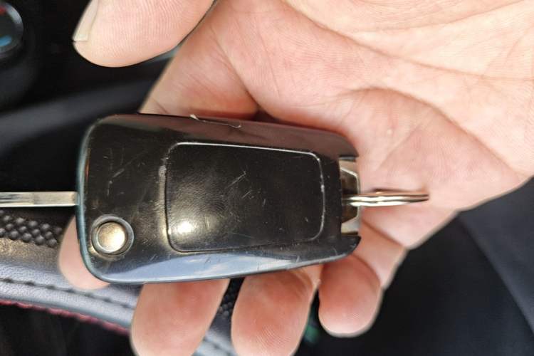 Used Chevrolet Monza 2020 Light Hybrid RS 330T Automatic Thrill Edition Vehicle Key