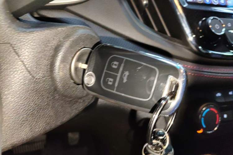 Used Chevrolet Monza 2020 Light Hybrid RS 330T Automatic Comfort Edition Vehicle Key