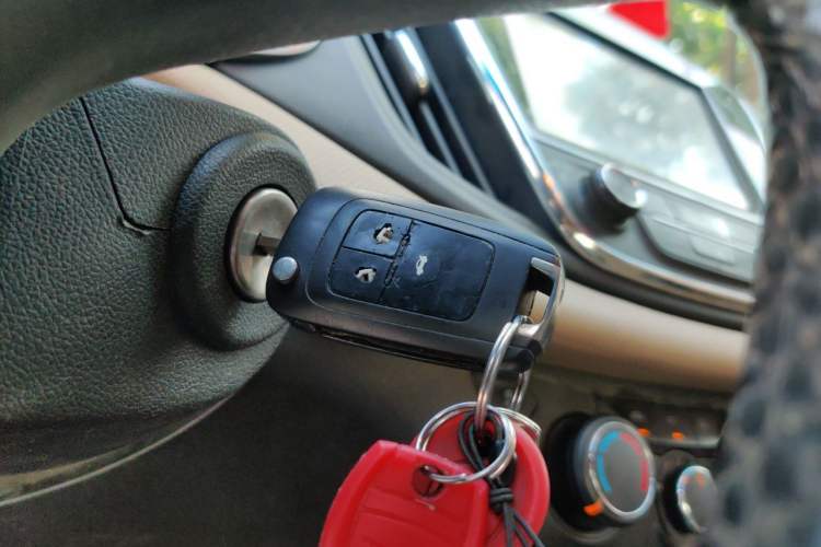 Used Chevrolet Monza 2020 320 Automatic Enjoyment Edition Vehicle Key