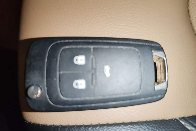 Used Chevrolet Monza 2020 320 Automatic Enjoyment Edition Vehicle Key
