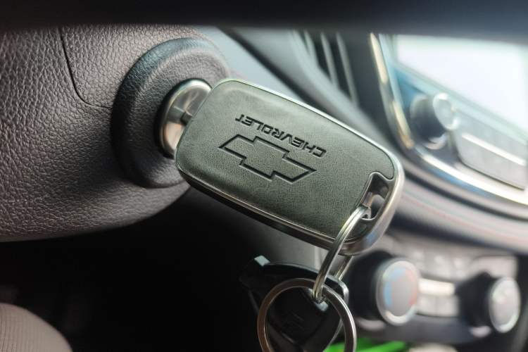 Used Chevrolet Monza 2020 Light Hybrid RS 330T Automatic Comfort Edition Vehicle Key