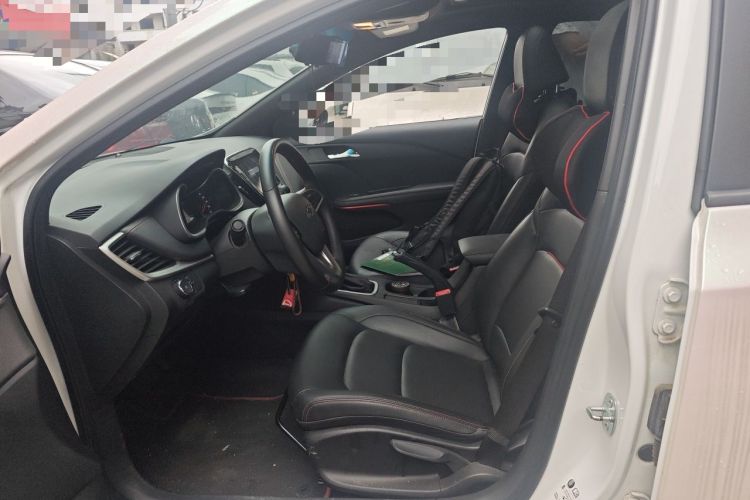 Used Chevrolet Monza 2020 Light Hybrid RS 330T Automatic Comfort Edition Left Front Seat