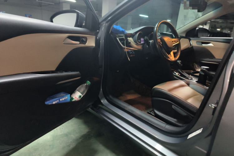 Used Chevrolet Monza 2020 320 Automatic Enjoyment Edition Driver Seat