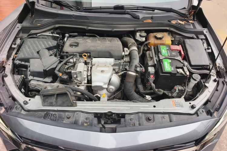 Used Chevrolet Monza 2020 Light Hybrid RS 330T Automatic Comfort Edition Engine Bay