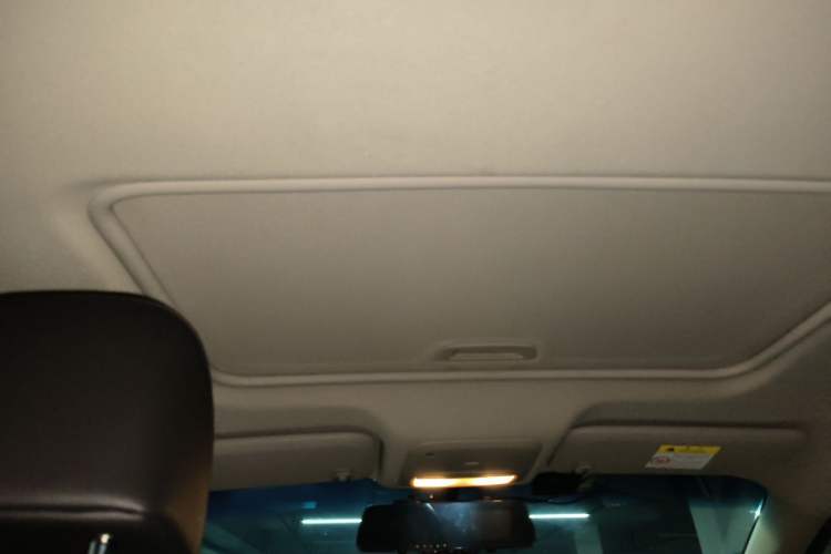 Used Chevrolet Monza 2020 320 Automatic Enjoyment Edition Headliner