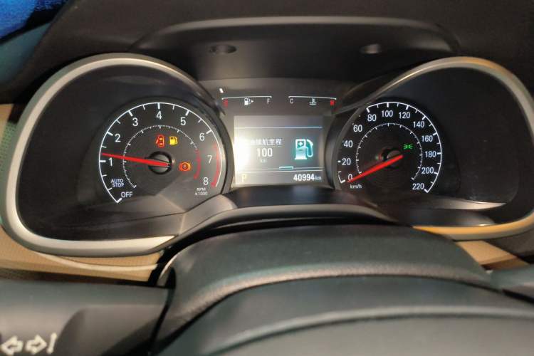 Used Chevrolet Monza 2020 320 Automatic Enjoyment Edition Odometer Close Up