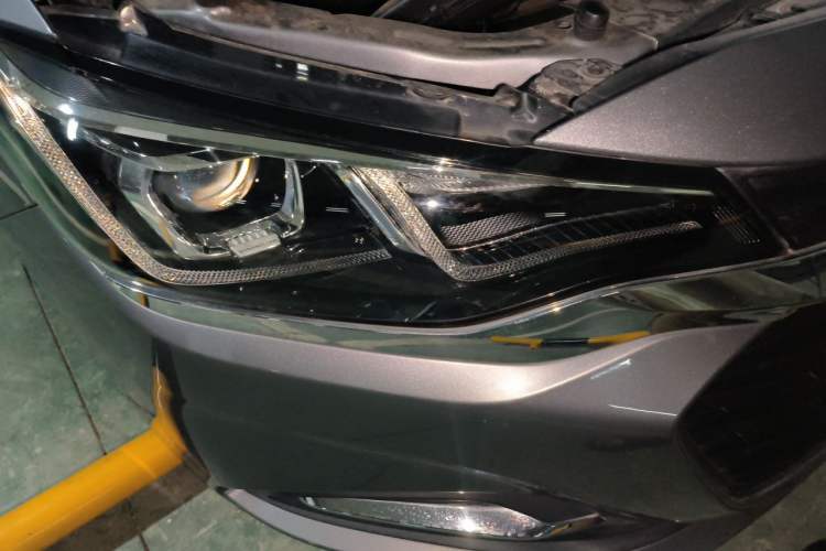 Used Chevrolet Monza 2020 320 Automatic Enjoyment Edition Right Front Headlight