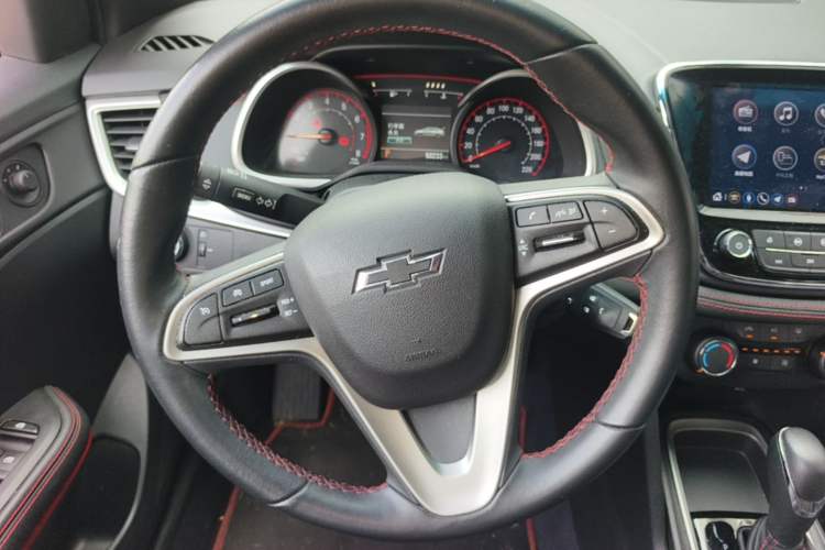 Used Chevrolet Monza 2020 Light Hybrid RS 330T Automatic Comfort Edition Steering Wheel