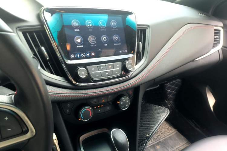 Used Chevrolet Monza 2020 Light Hybrid RS 330T Automatic Comfort Edition Audio And AC Panel