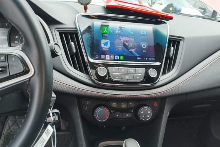Used Chevrolet Monza 2020 Light Hybrid RS 330T Automatic Comfort Edition Audio And AC Panel