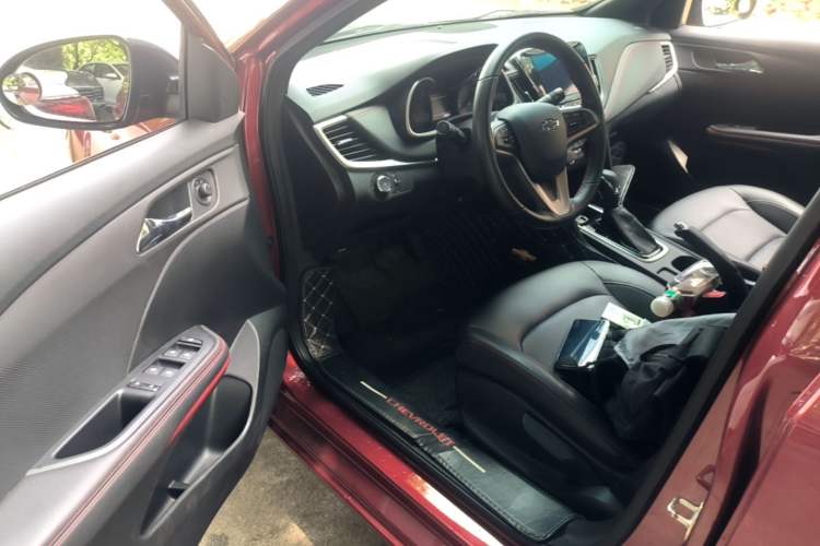 Used Chevrolet Monza 2020 Light Hybrid RS 330T Automatic Comfort Edition Driver Seat